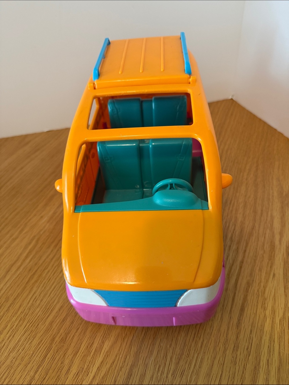 2003 Dora the Explorer Van with Working Sound - Picture 2 of 9